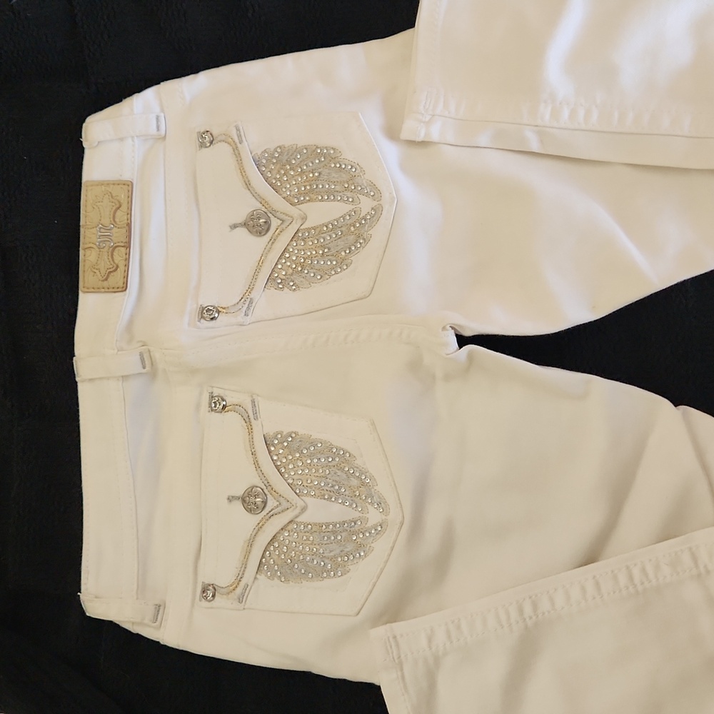 Miss Me Capri Jeans